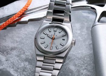 microbrand watches slider