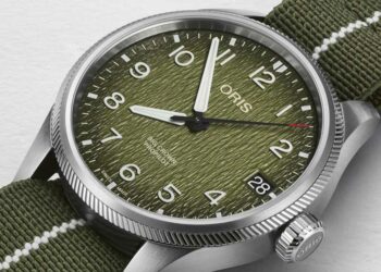 1140. oris okavango air rescue limited edition