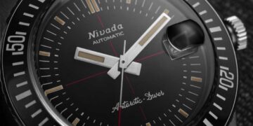 Nivada Antactic Diver