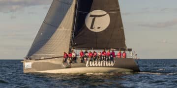 Frauencrew des Tutima Racing Cruiser wird Weltmeister