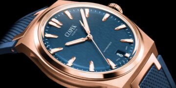 Czapek Antarctique Mount Erebus Deep Blue