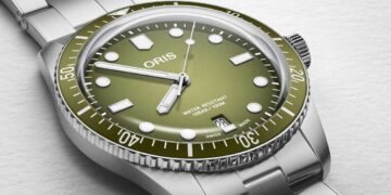 Oris Divers Sixty-Five Date 40.00 mm