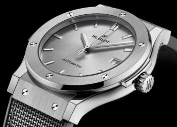 Hublot Classic Fusion Essential Grey III