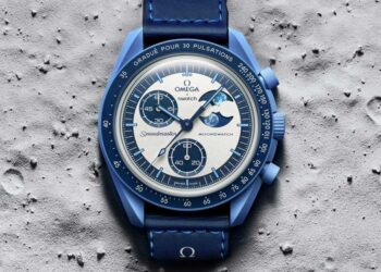 MoonSwatch Mission to the Super Blue Moonphase