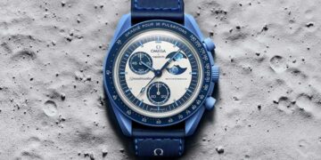 MoonSwatch Mission to the Super Blue Moonphase