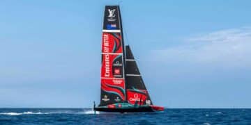 Omega unterstützt das Emirates Team New Zealand beim America´s Cup 2024