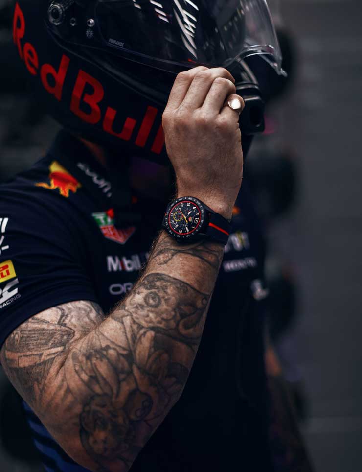 TAG Heuer Connected Calibre E4 45MM x Oracle Red Bull Racing Edition