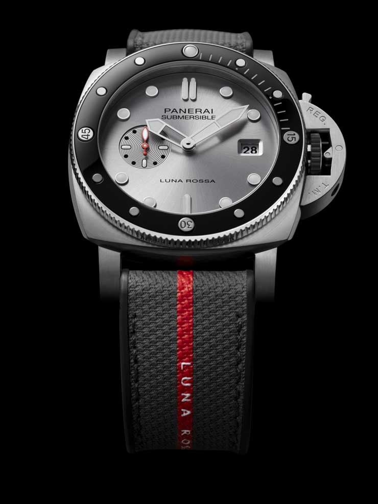 Die neue Panerai Submersible QuarantaQuattro Luna Rossa