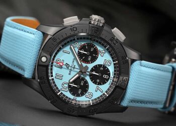 Avenger B01 Chronograph 42 Night Mission