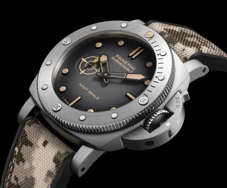 QuarantaQuattro Navy SEALs PAM01518